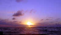 another-sunset.jpg (32491 bytes)