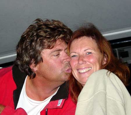 happy-birthday.jpg (20256 bytes)