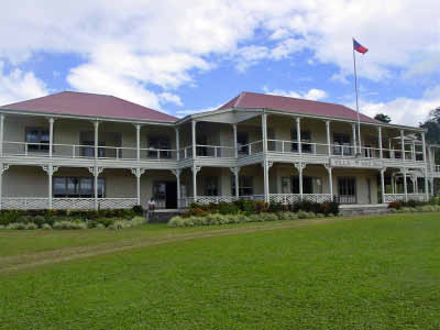 Samoa2 008_edited.jpg (16805 bytes)